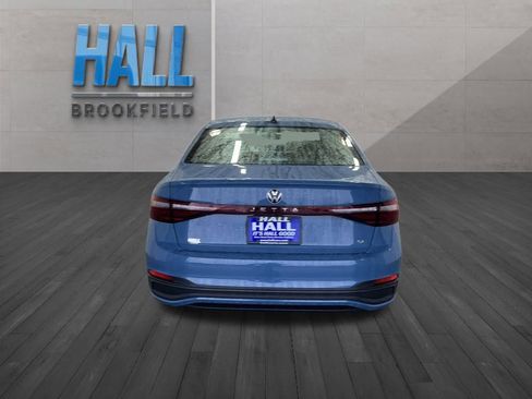 New 2026 Volkswagen Jetta SE image 4