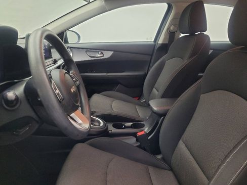 Used 2023 Kia Forte LXS FWD image 17