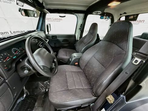 Used 2002 Jeep Wrangler SE AWD/4WD image 19