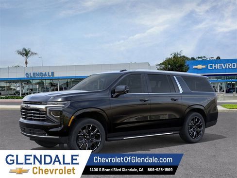 New 2026 Chevrolet Suburban LT w/ Comfort Package image 2