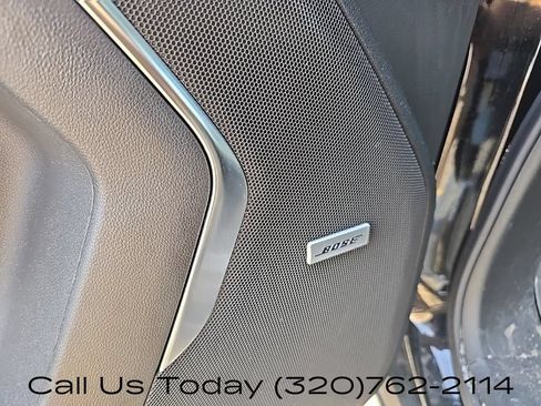 Used 2024 Chevrolet Suburban High Country AWD/4WD image 14