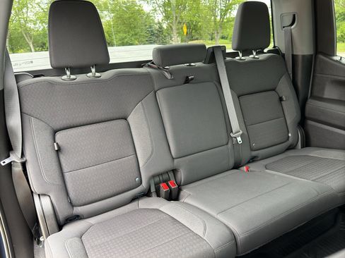 Used 2022 Chevrolet Silverado 1500 LT Trail Boss w/ Bed Protection Package AWD/4WD image 41