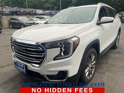 Used 2024 GMC Terrain SLT