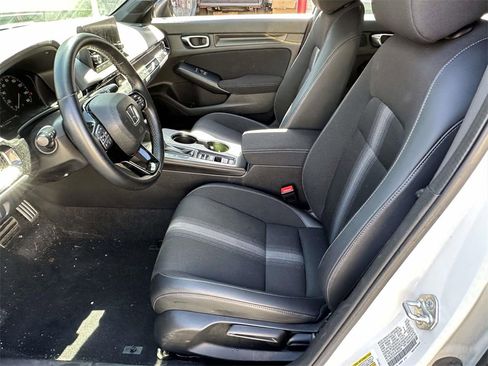 Used 2023 Honda Civic Sport image 17