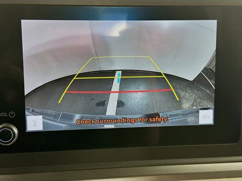 Used 2025 Toyota Tacoma TRD Off-Road image 22