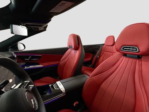 Used 2024 Mercedes-Benz CLE 300 4MATIC Cabriolet image 24