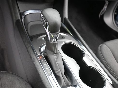 Used 2024 Chevrolet Malibu LT FWD image 12