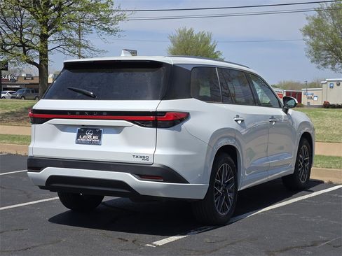 Used 2025 Lexus TX 350 AWD w/ Technology Package image 7
