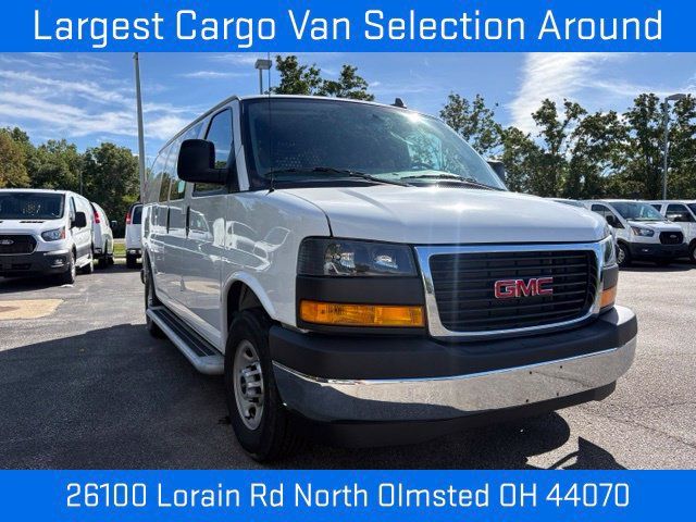 Used 2025 GMC Savana 2500 w/ Driver Convenience Package RWD image 13