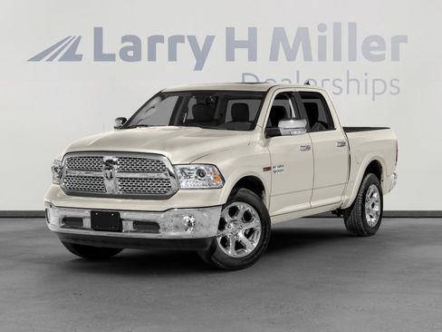 Used 2017 RAM 1500 Laramie w/ Convenience Group image 2