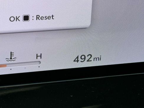 Used 2025 Genesis GV80 2.5T image 30