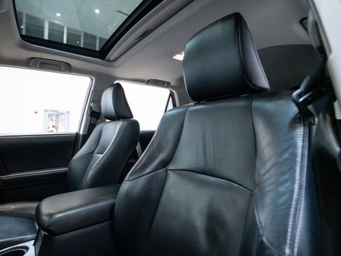 Used 2016 Toyota 4Runner Limited image 6