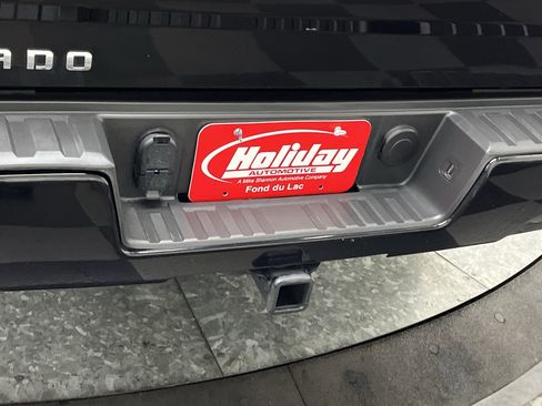 Used 2017 Chevrolet Silverado 1500 LTZ Z71 w/ Realtree Edition image 30