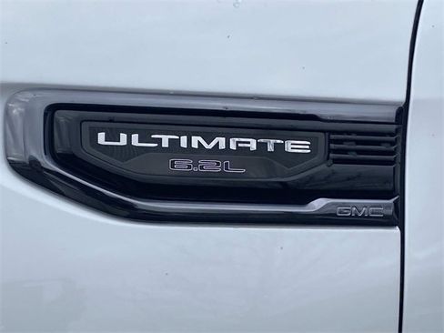 Used 2024 GMC Sierra 1500 Denali Ultimate image 13
