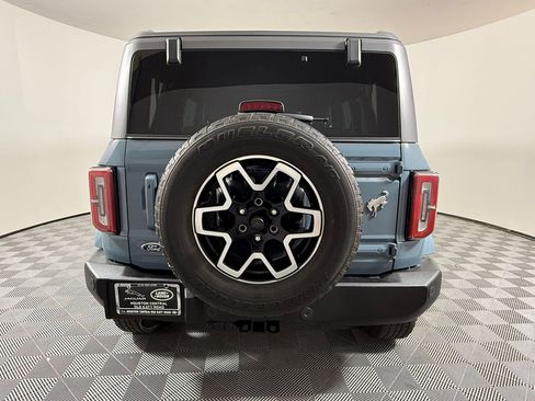 Used 2022 Ford Bronco Outer Banks image 10