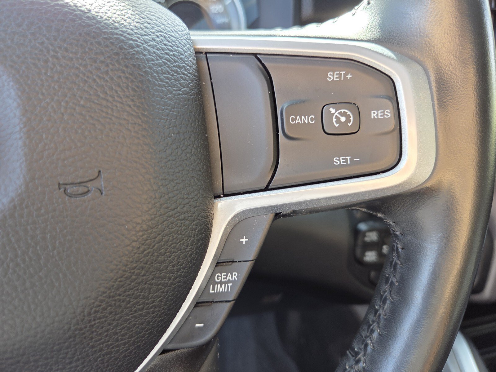 Used 2023 RAM 1500 Big Horn AWD/4WD image 23