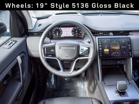 Used 2024 Land Rover Discovery Sport S image 13