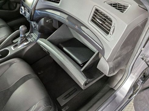 Used 2022 Acura ILX image 30