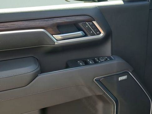 New 2026 GMC Sierra 2500 SLT w/ SLT Premium Package image 47