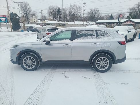 Used 2024 Honda CR-V EX-L image 3