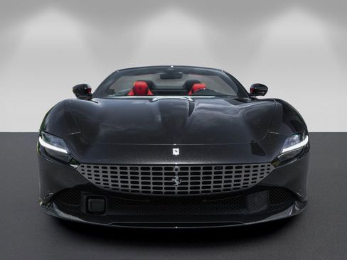 Certified 2024 Ferrari Roma Spider RWD image 8