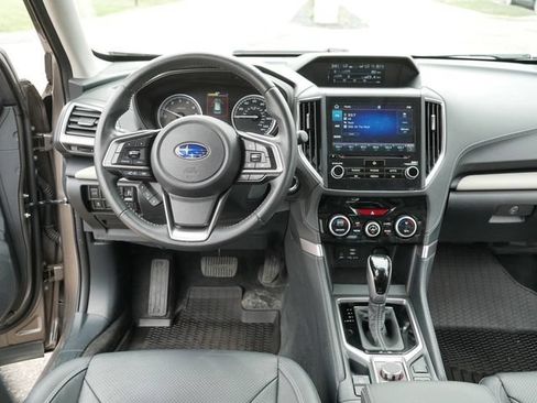 Used 2023 Subaru Forester Limited AWD/4WD image 20