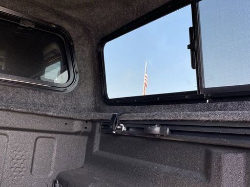 Used 2023 Jeep Gladiator Rubicon w/ LED Lighting Group image 35