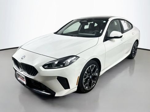 Used 2025 BMW 228i xDrive AWD/4WD image 3