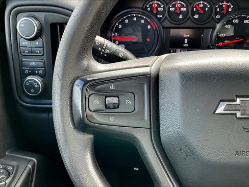 Used 2021 Chevrolet Silverado 1500 Custom Trail Boss AWD/4WD image 20