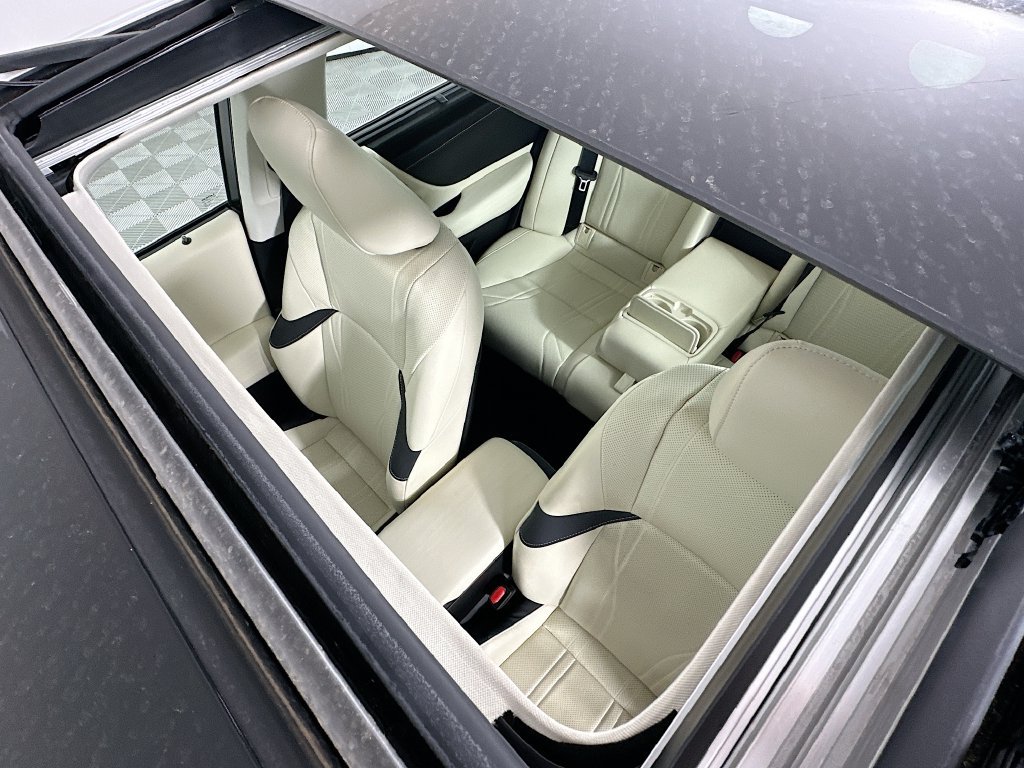 Used 2022 Lexus ES 350 Ultra Luxury w/ Accessory Package 2 FWD image 23
