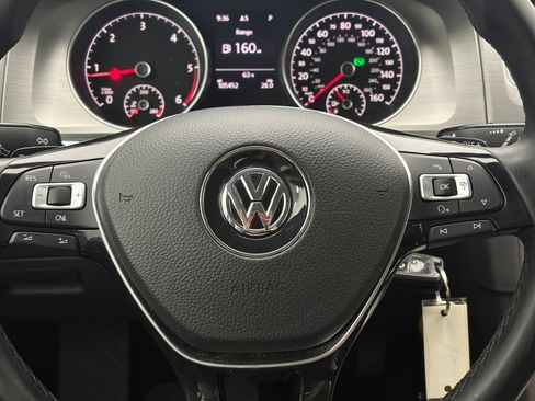Used 2015 Volkswagen Golf TDI S FWD image 17