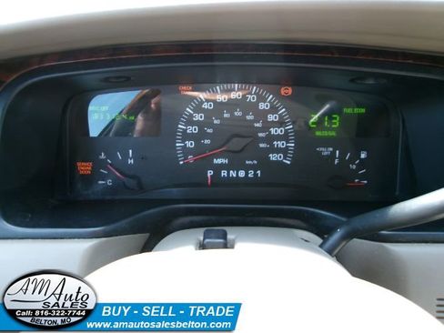 Used 2000 Lincoln Town Car Cartier RWD image 10