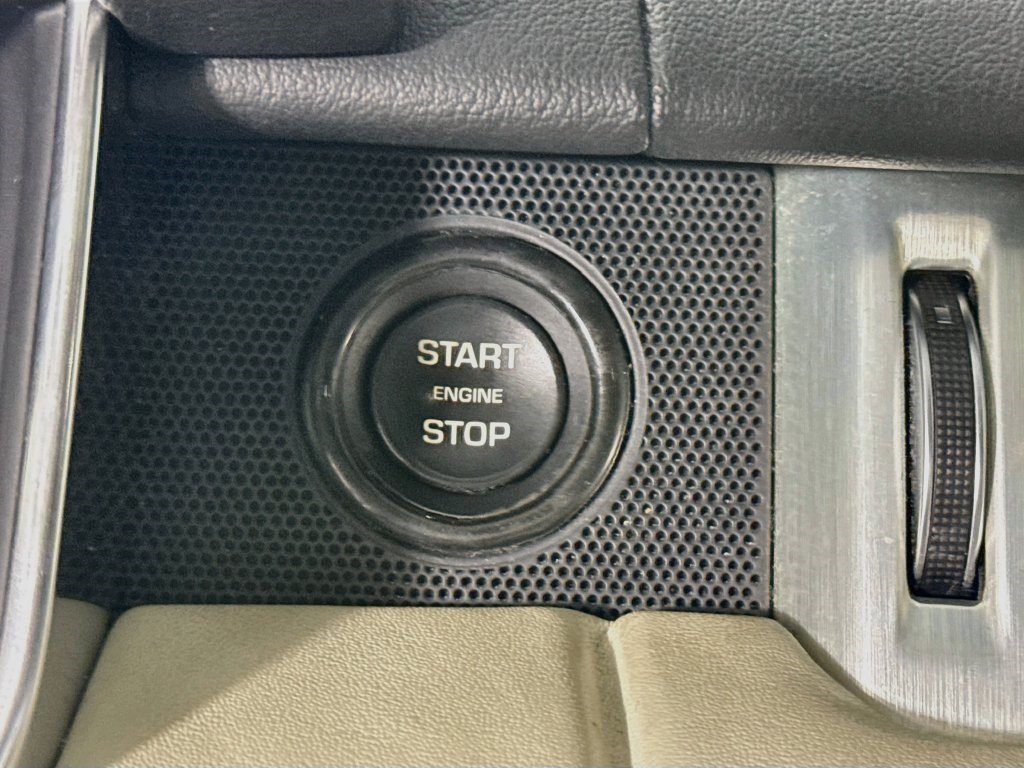 Used 2019 Land Rover Range Rover HSE AWD/4WD image 20