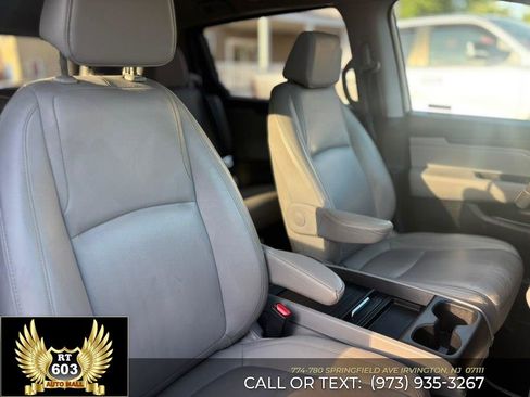 Used 2019 Honda Odyssey EX-L image 15
