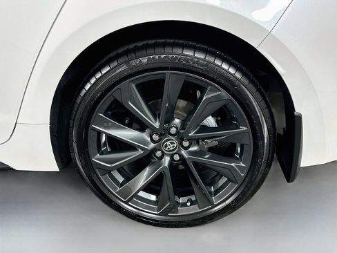 Used 2026 Toyota Corolla SE w/ SE Package FWD image 29