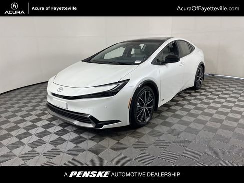 Used 2024 Toyota Prius XLE AWD/4WD image 1