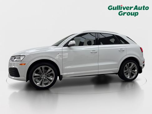 Used 2016 Audi Q3 2.0T Prestige w/ Prestige Package AWD/4WD image 2