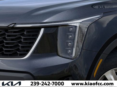 New 2026 Kia Sorento LX image 10