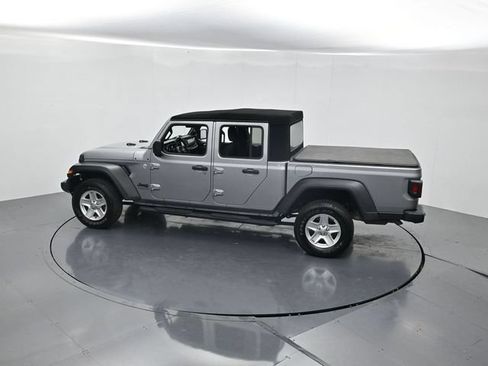 Used 2020 Jeep Gladiator Sport w/ Quick Order Package 24S AWD/4WD image 45