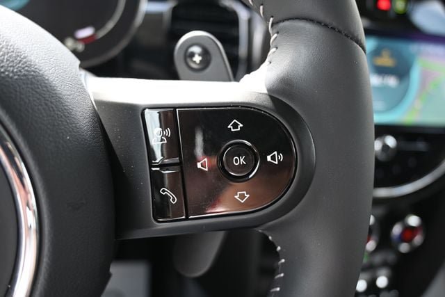Used 2024 MINI Cooper S FWD image 36