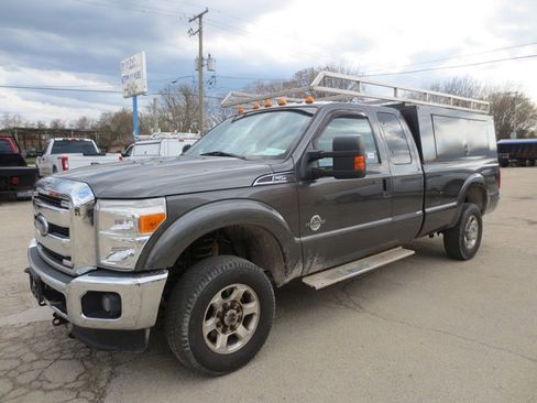 Used 2016 Ford F250 XLT w/ XLT Value Package image 4