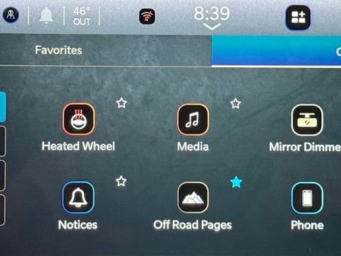 Used 2024 Jeep Wrangler Sahara w/ Technology Group image 32