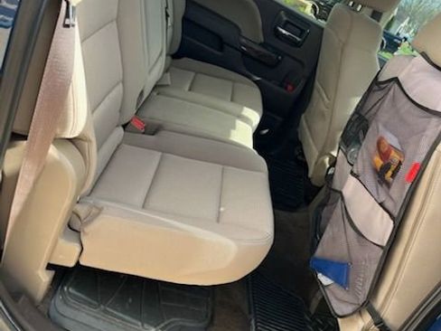 Used 2018 Chevrolet Silverado 1500 LT w/ Texas Edition image 10