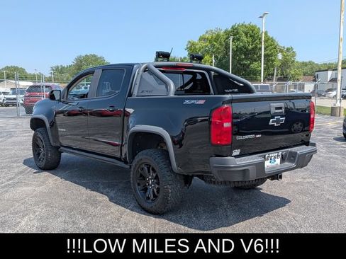 Used 2019 Chevrolet Colorado ZR2 w/ ZR2 Midnight Special Edition AWD/4WD image 6