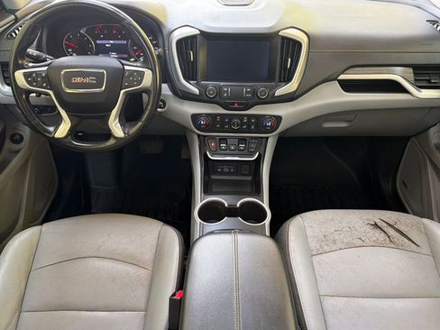 Used 2019 GMC Terrain SLT w/ Infotainment Package II AWD/4WD image 13