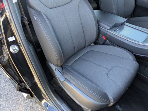 Used 2022 Hyundai Palisade SE image 10