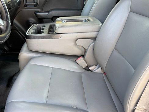 Used 2015 Chevrolet Silverado 1500 W/T image 9