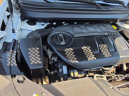 Used 2021 Jeep Cherokee Limited AWD/4WD image 8