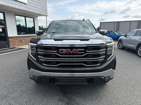 Used 2022 GMC Sierra 1500 SLT AWD/4WD image 10
