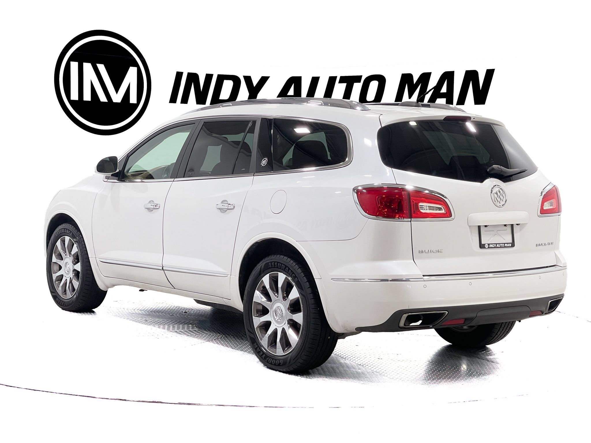 Used 2017 Buick Enclave Leather w/ Enclave Tuscan Edition FWD image 6